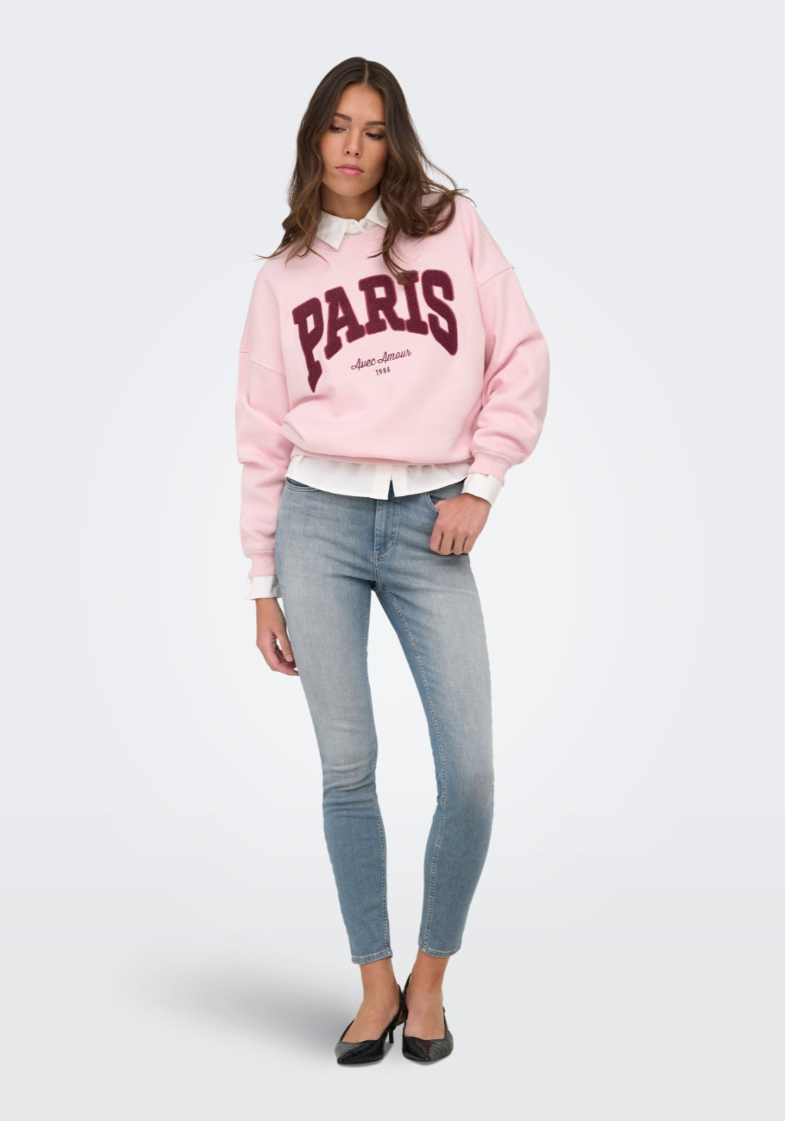 Mesa Long Sleeve Embroidered Sweatshirt - Chalk Pink Windsor Wine/red