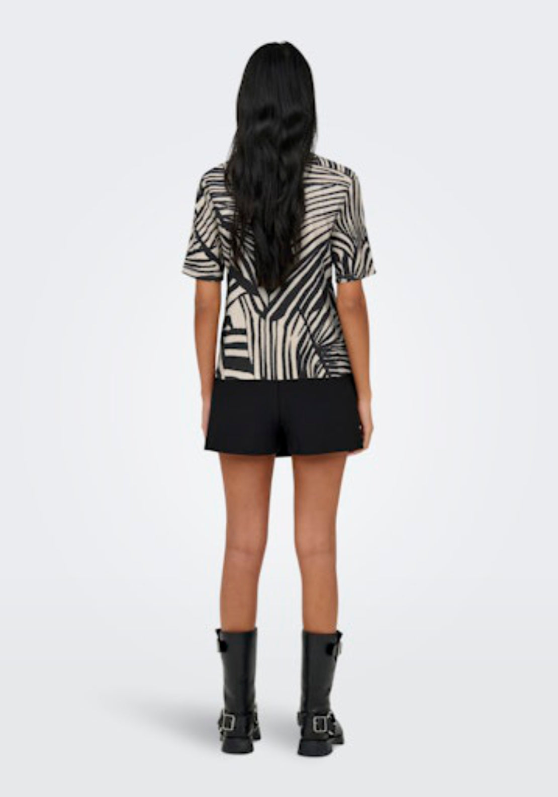 Jdy Debbie Short Sleeve Top - Sandshell/black 2 Shaws Department Stores