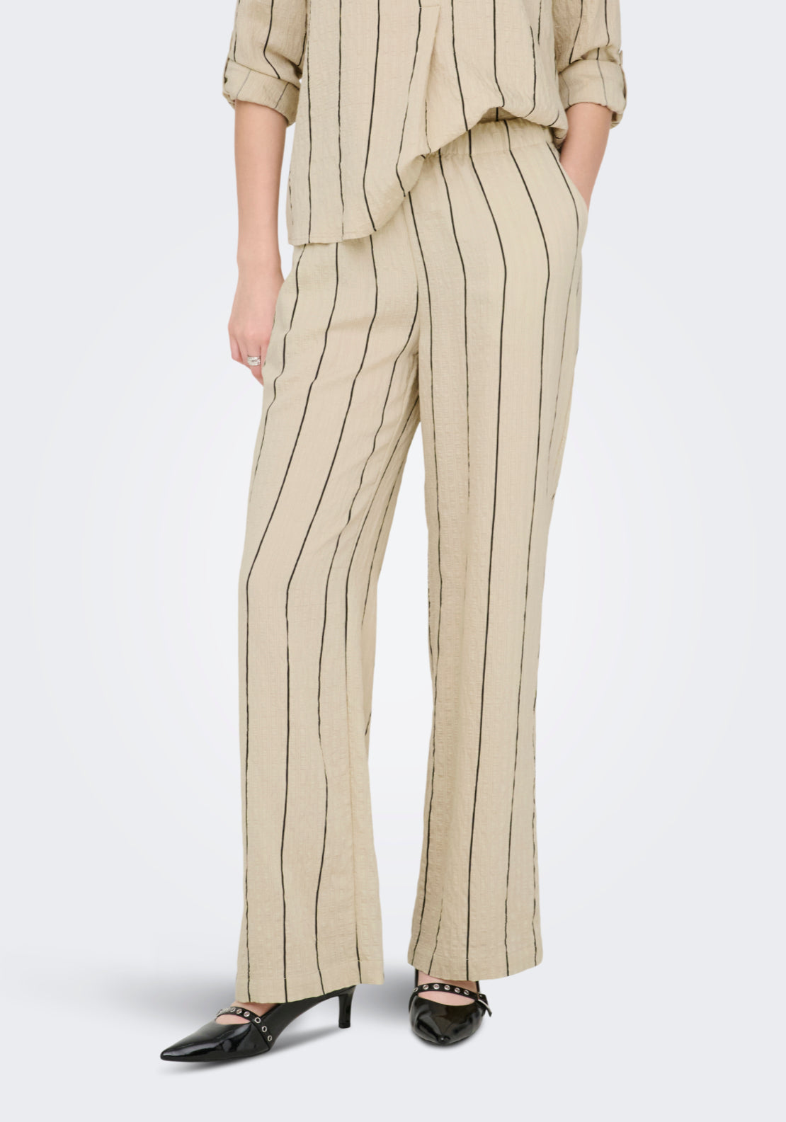 Jdy Ava Medium Waist Pull Up Pant - Eucalyptus/black 1 Shaws Department Stores