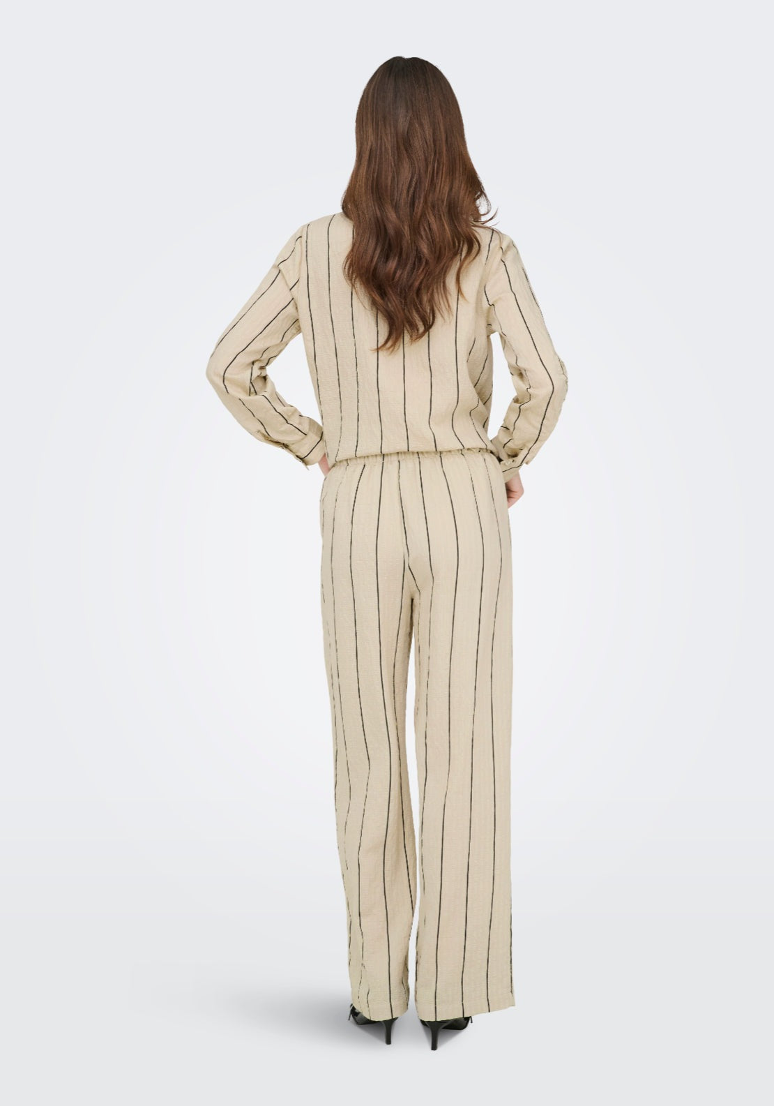 Jdy Ava Medium Waist Pull Up Pant - Eucalyptus/black 2 Shaws Department Stores