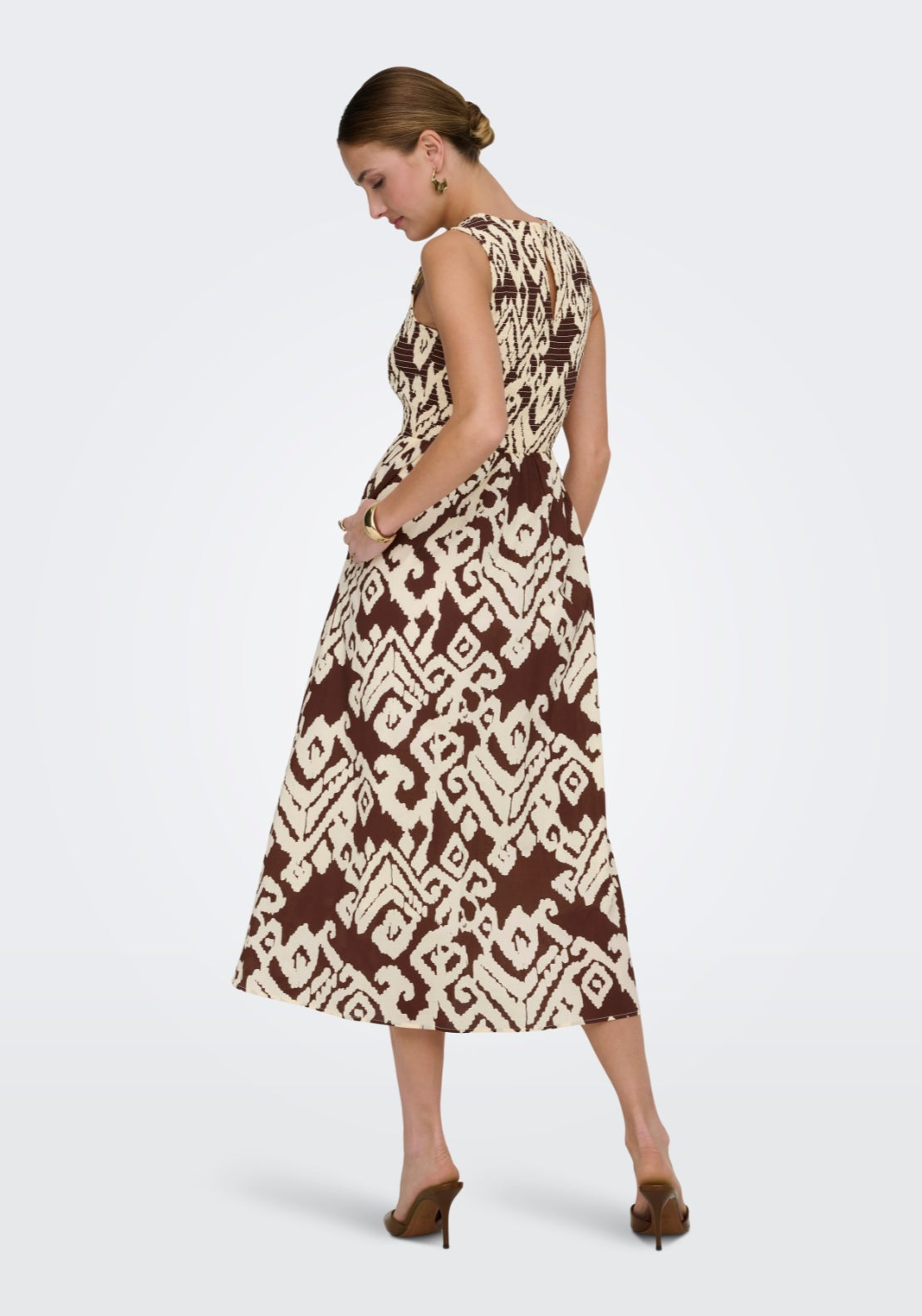 Jdy Diego Sleeveless Smock Midi Dress - Chocolate Torte/cloud Dancer 2 Shaws Department Stores