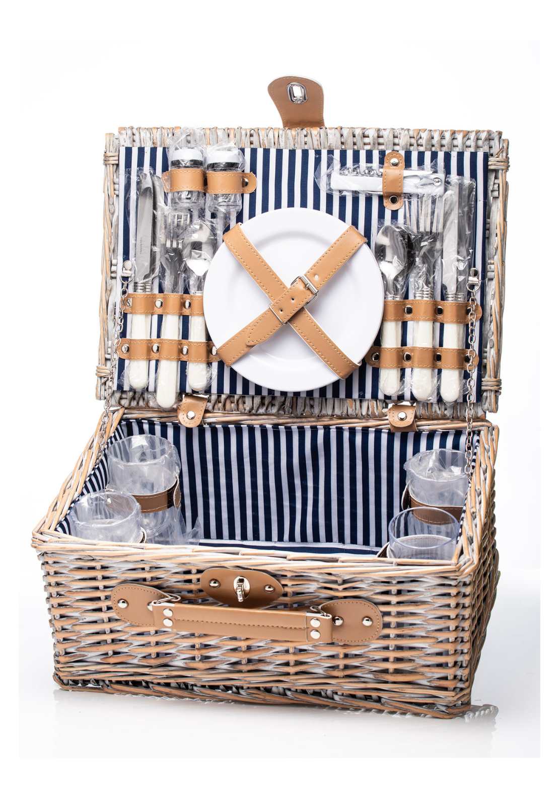 The Grange Collection Willow Picnic Basket 1 Shaws Department Stores