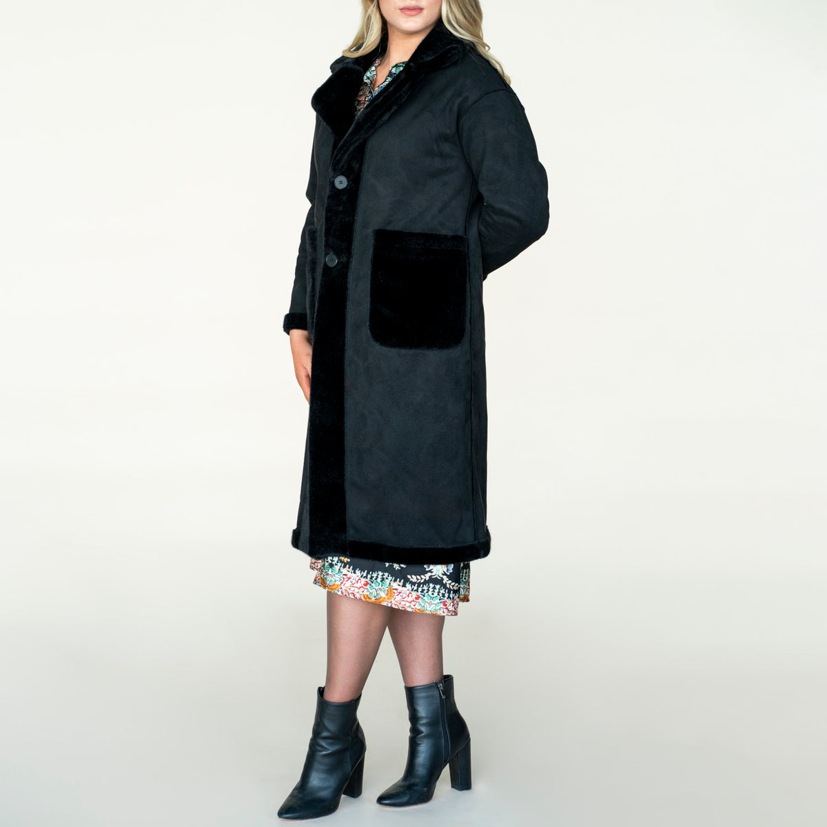 Reversible Fine Fur Coat - Black