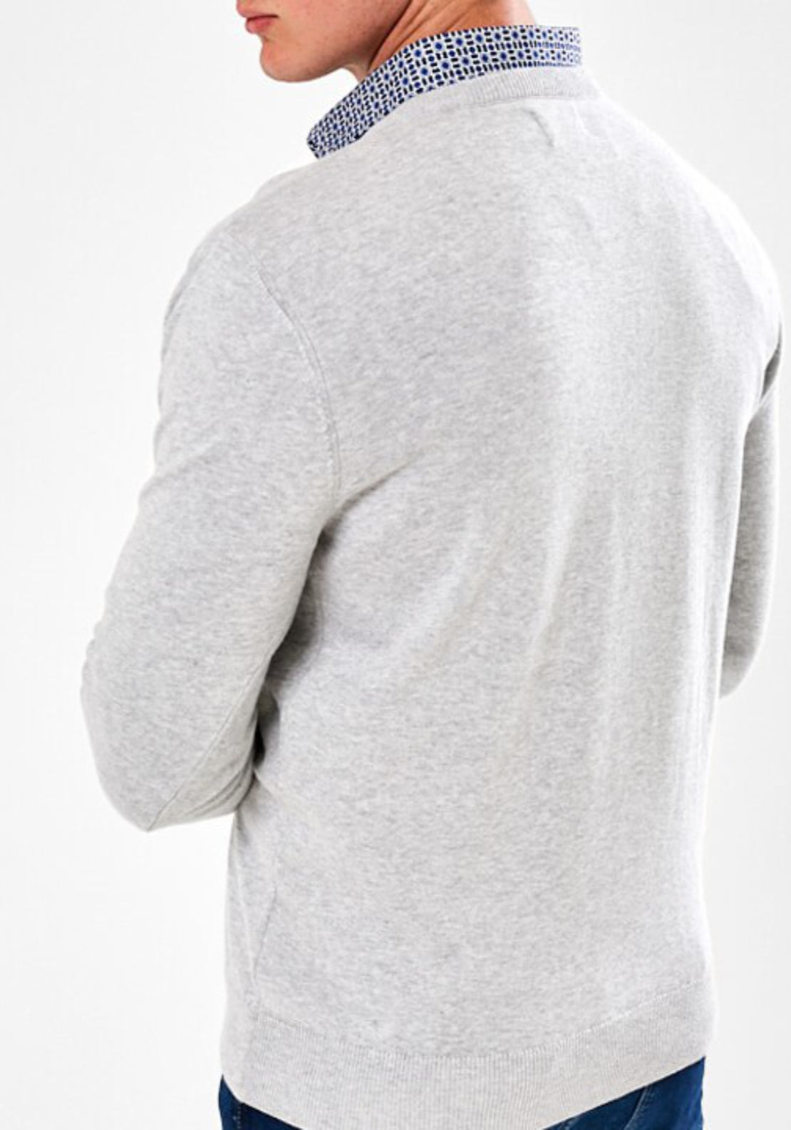 Azenha V Neck Knit - Grey