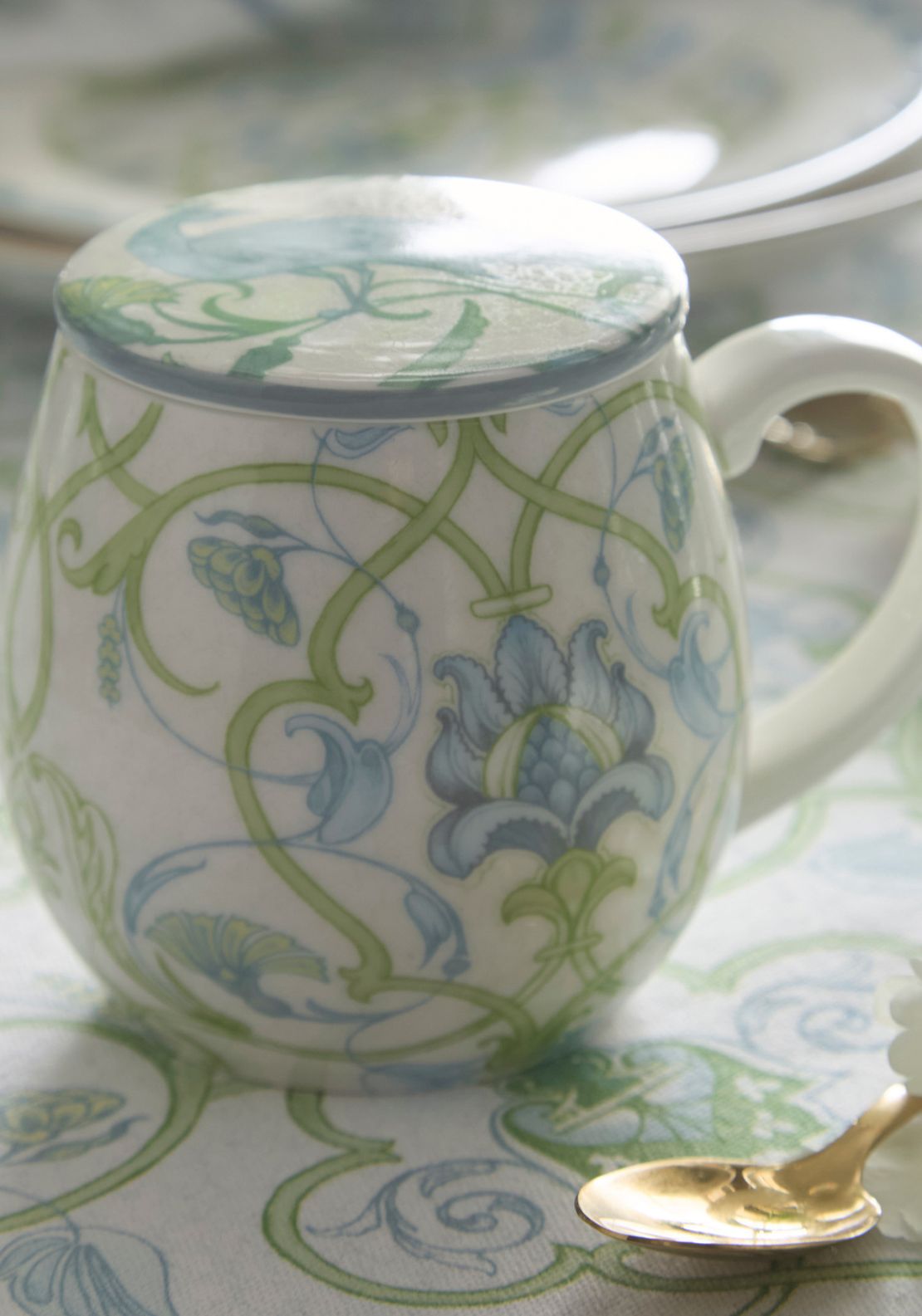 Laurence Llewelyn-bowen Palm Court Mug With Lid - Multi 1 Shaws Department Stores