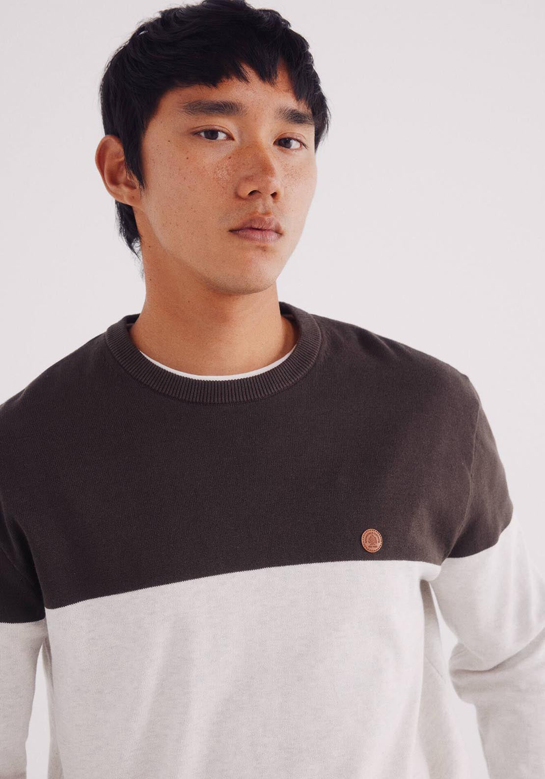 Crew Neck Jumper - Beige