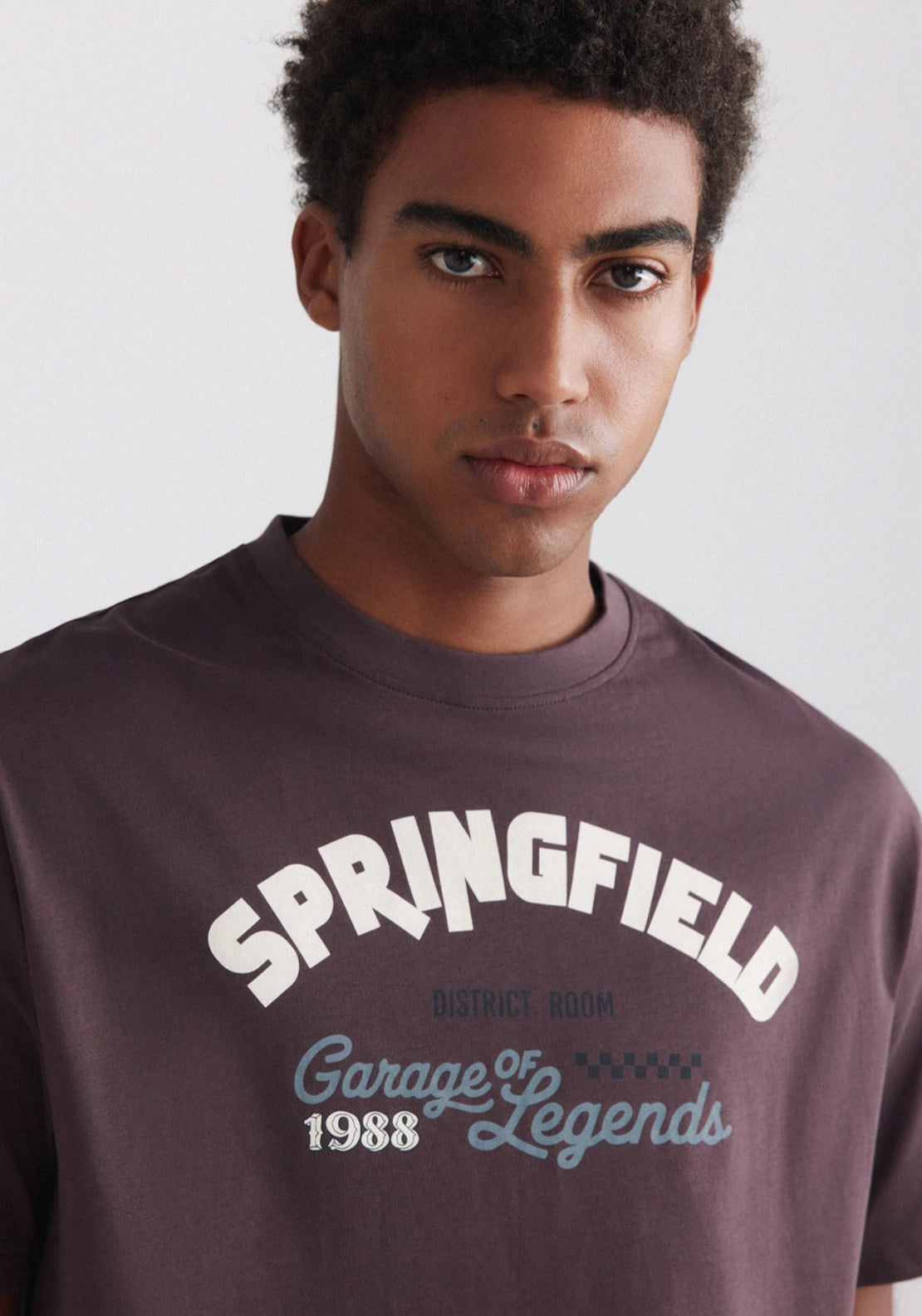 Garage Logo Graphic Tee - Red