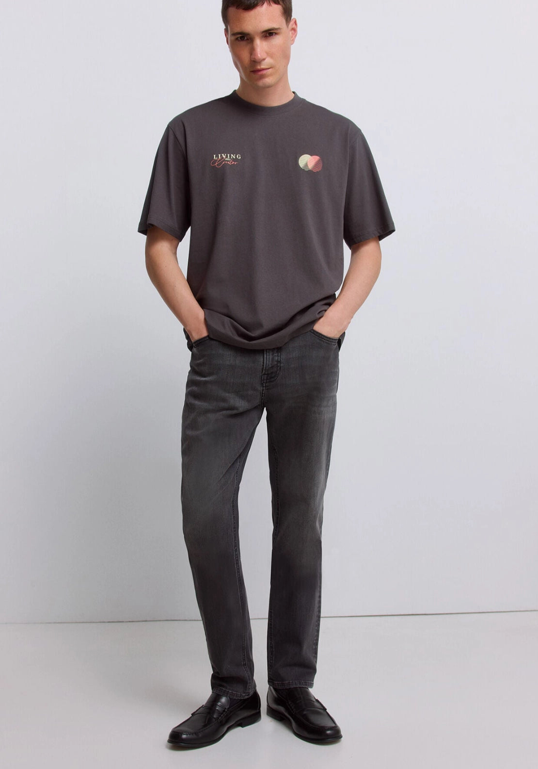Graphic T-Shirt - Grey