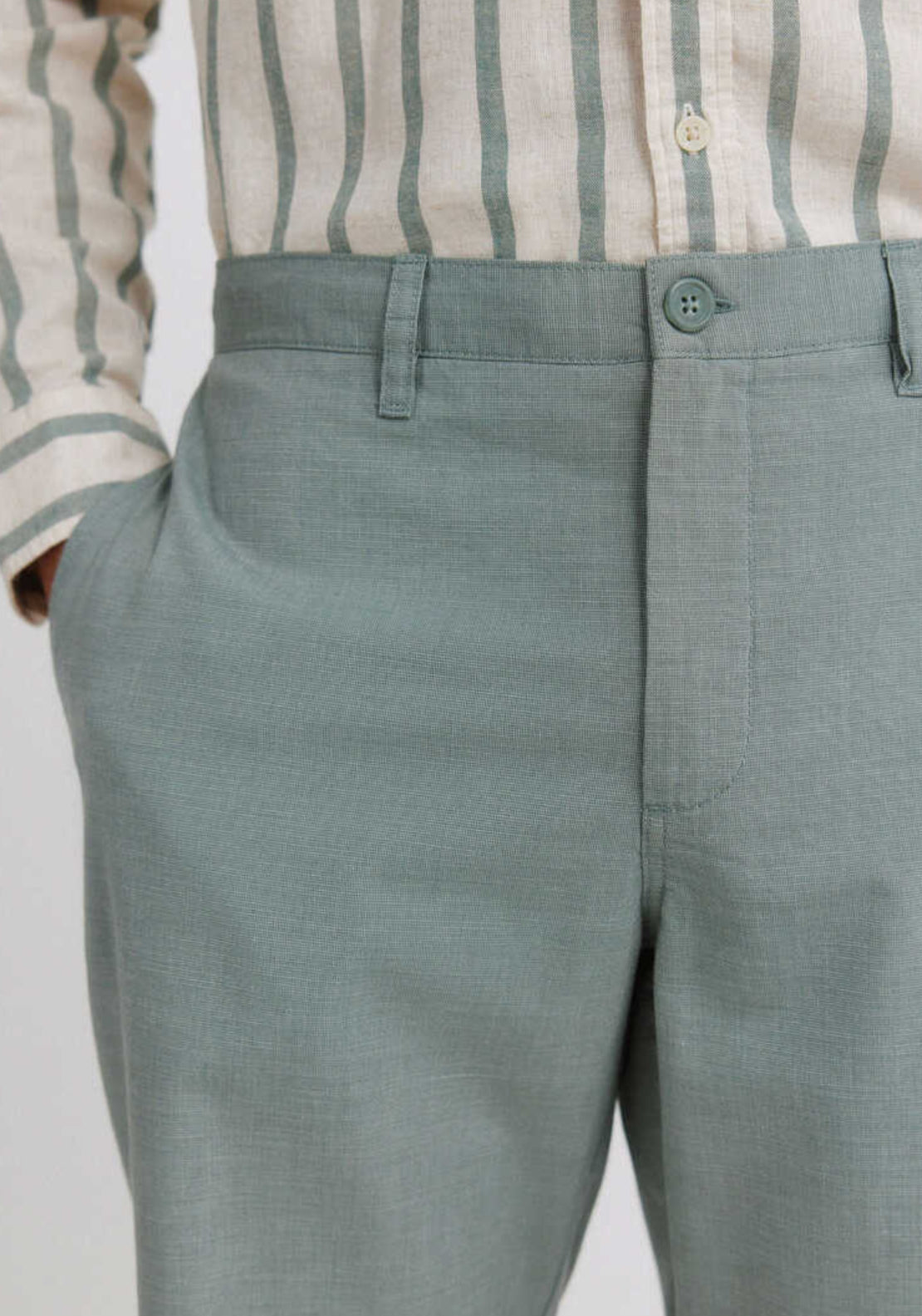 Structured Bermuda Shorts - Green