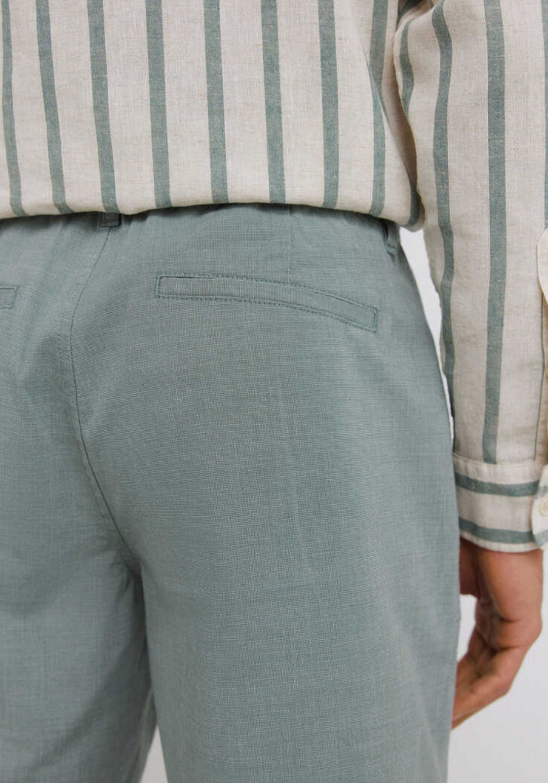 Structured Bermuda Shorts - Green