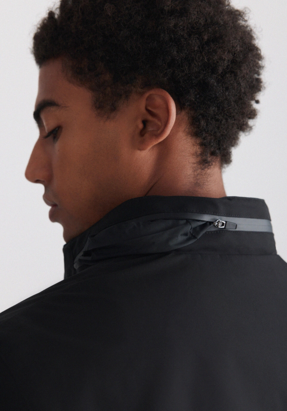 Light Tech Funnel Jacket - Black