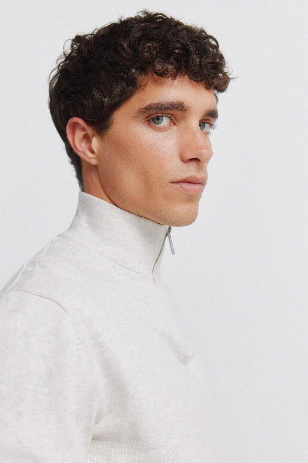 Basic 1/4 Zip Knit - Beige