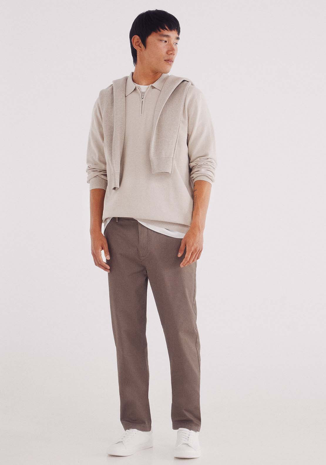 Slim Fit Micro-Printed Chinos Pants - Brown