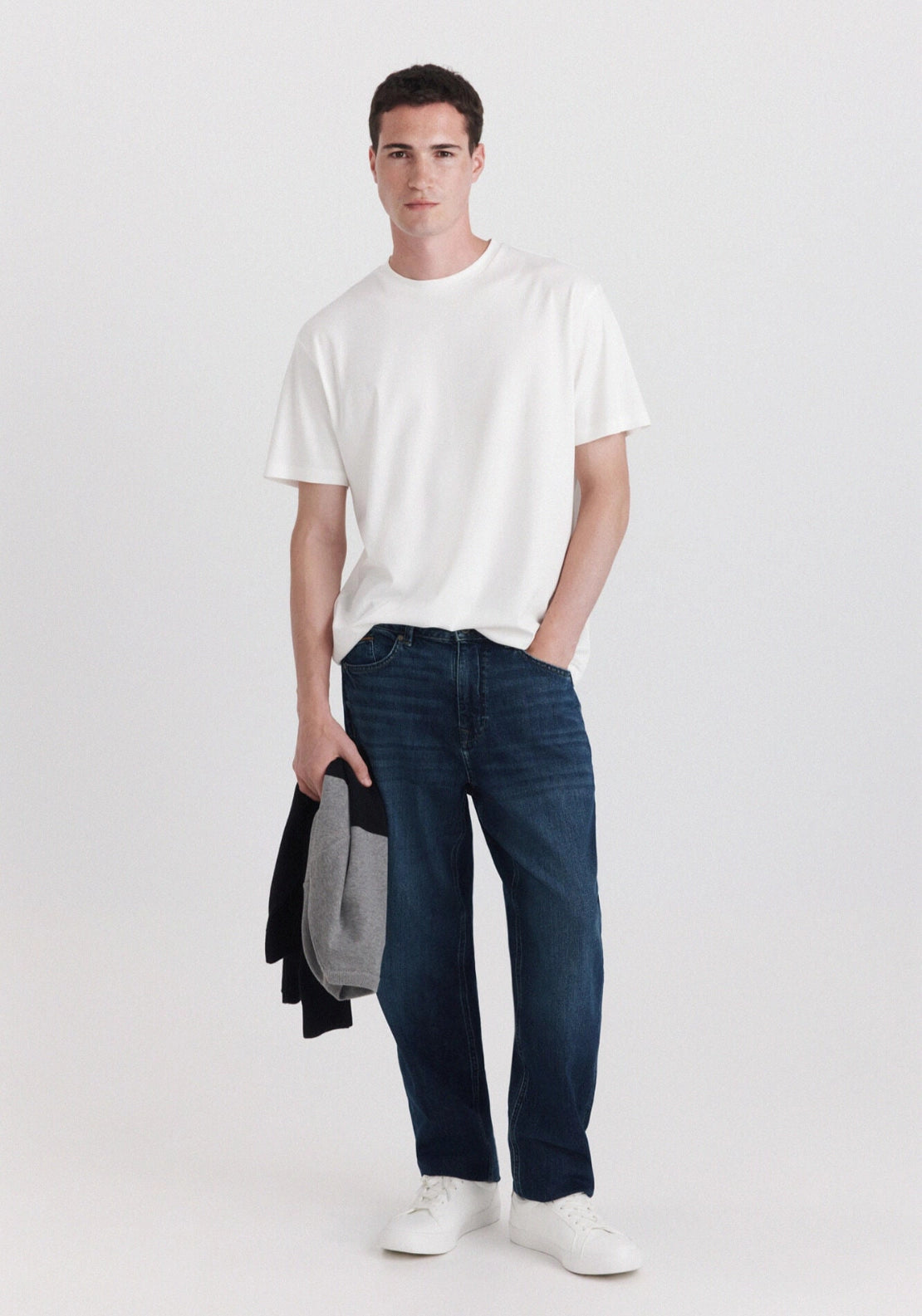 Reg Fit Lightweight Jeans - Blue