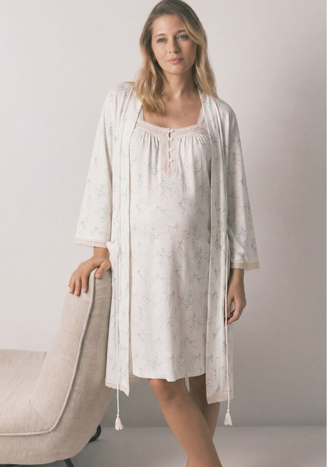 Floral Print Cotton Long Maternity Robe - White