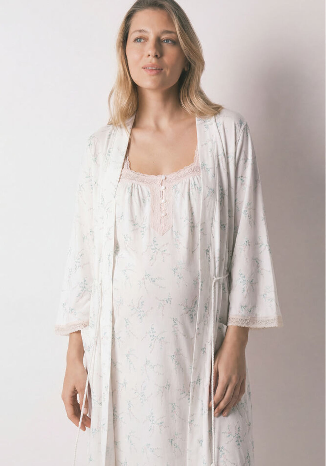 Floral Print Cotton Long Maternity Robe - White