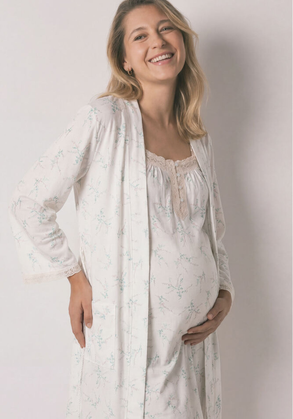 Floral Print Cotton Long Maternity Robe - White