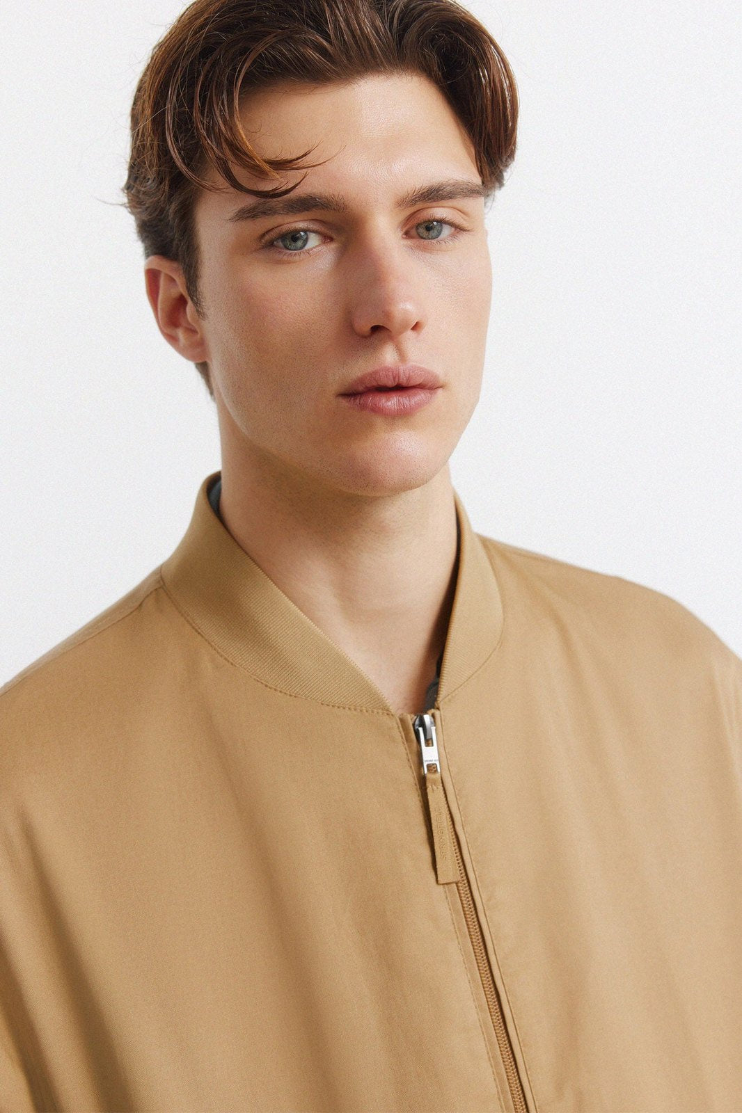 Lightweight Bomber - Beige/camel