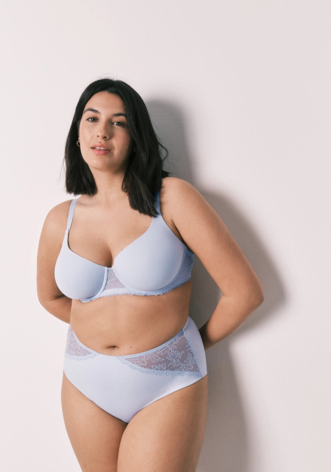 Classic Microfibre &amp; Lace Bra - Blue