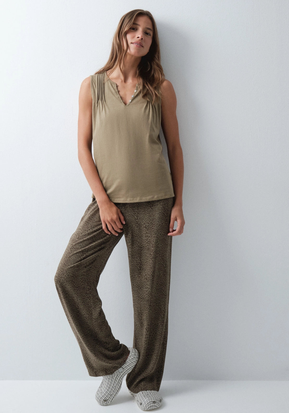 Animal Print Long Trousers - Green