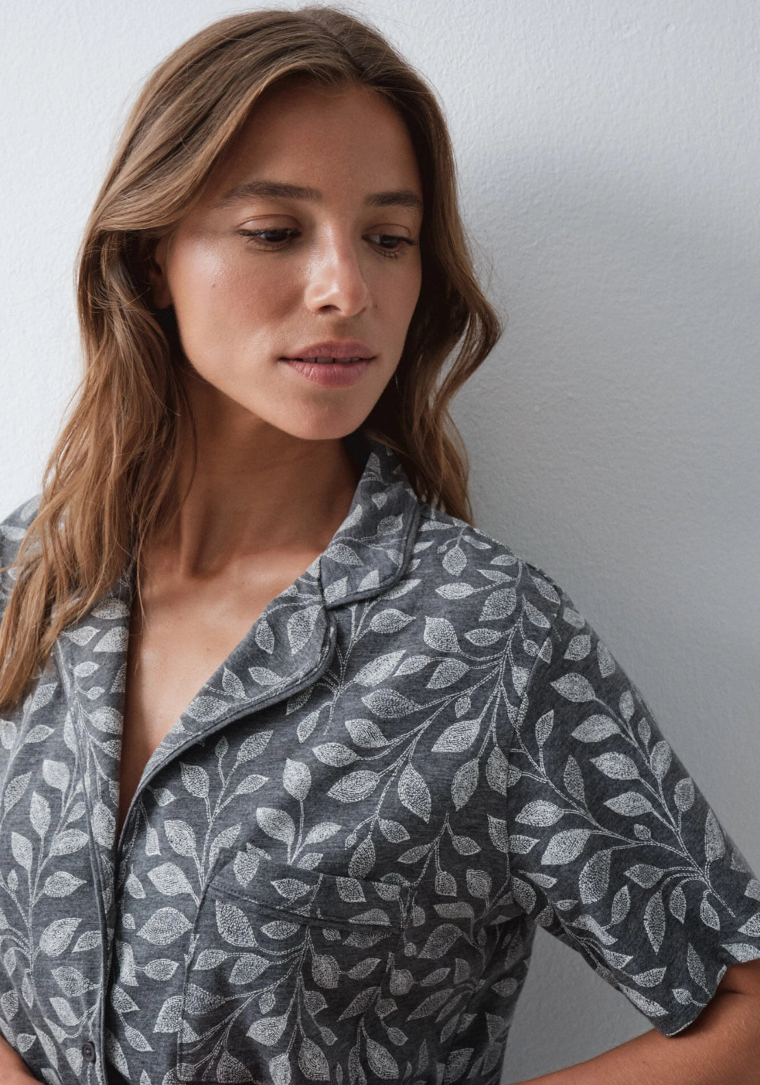 Leaf Print Classic Pyjama Set - Grey