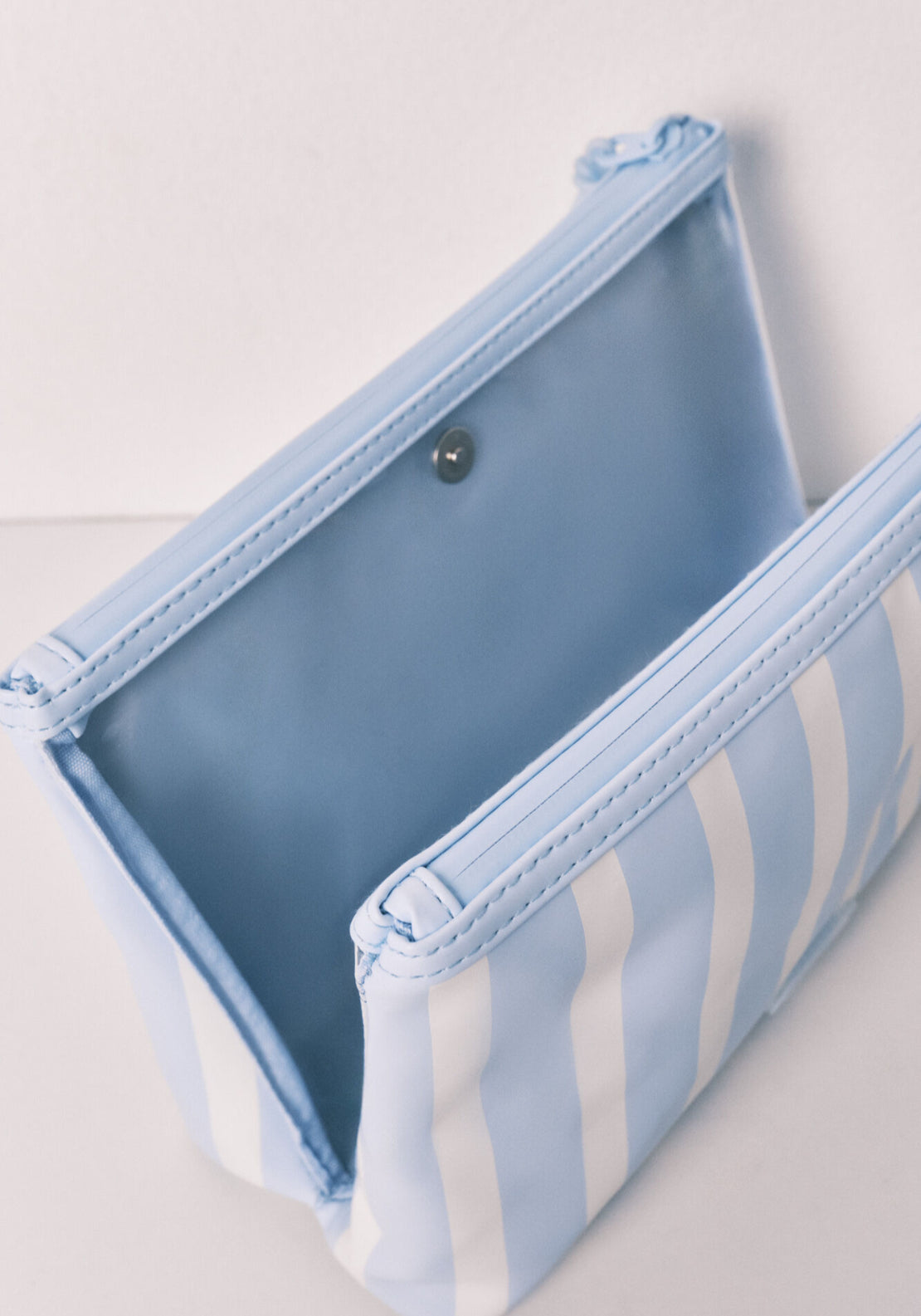 Striped Medium Vanity Case - Blue