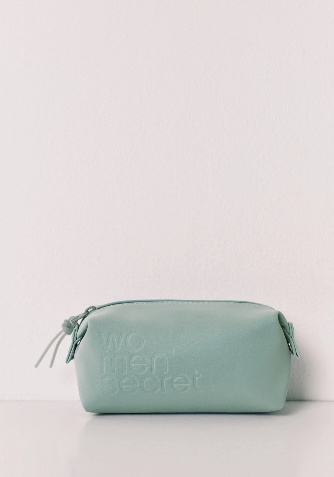 Rubber Finish Zip Vanity Case - Green