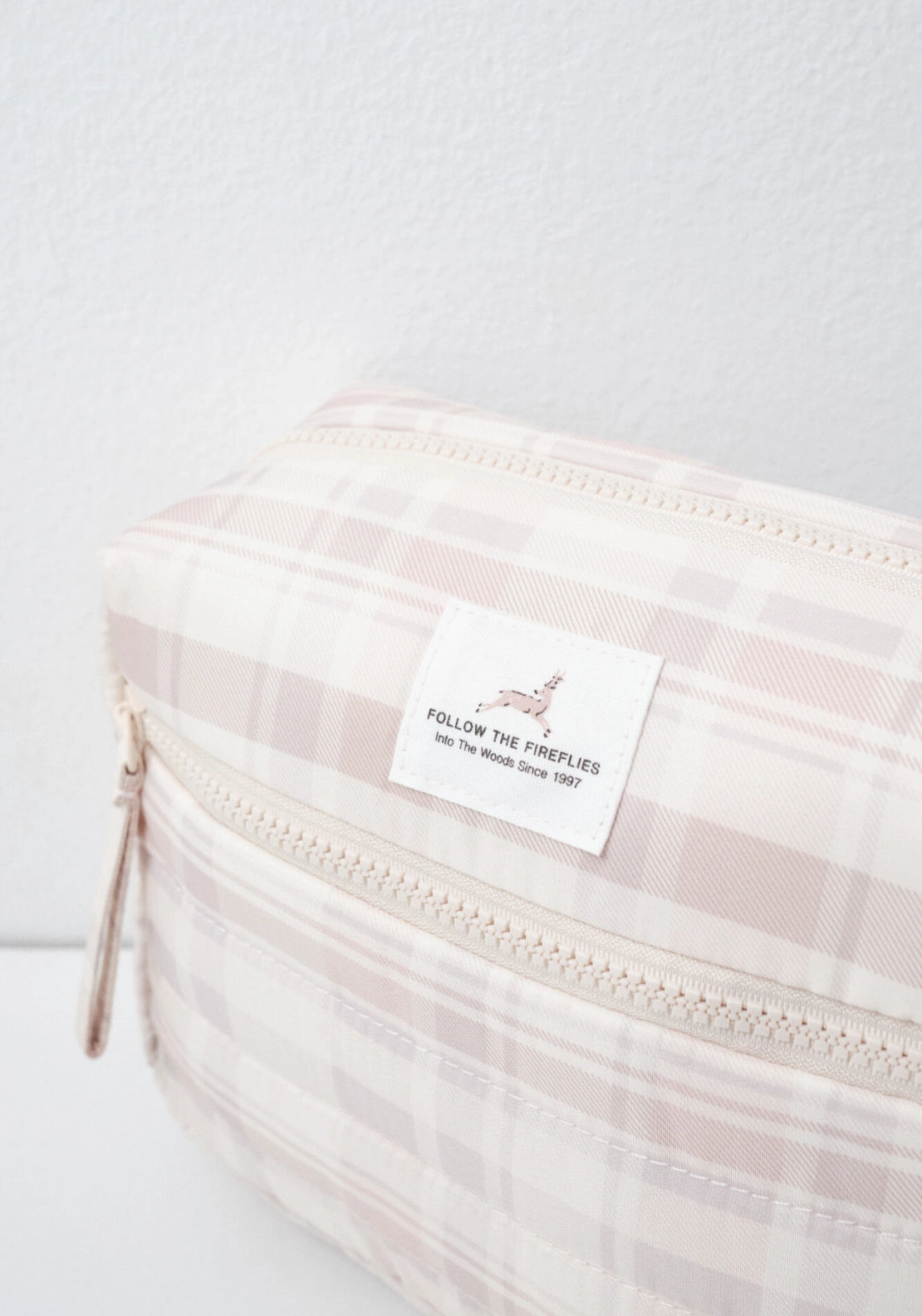 Plaid Print Medium Vanity Case - White