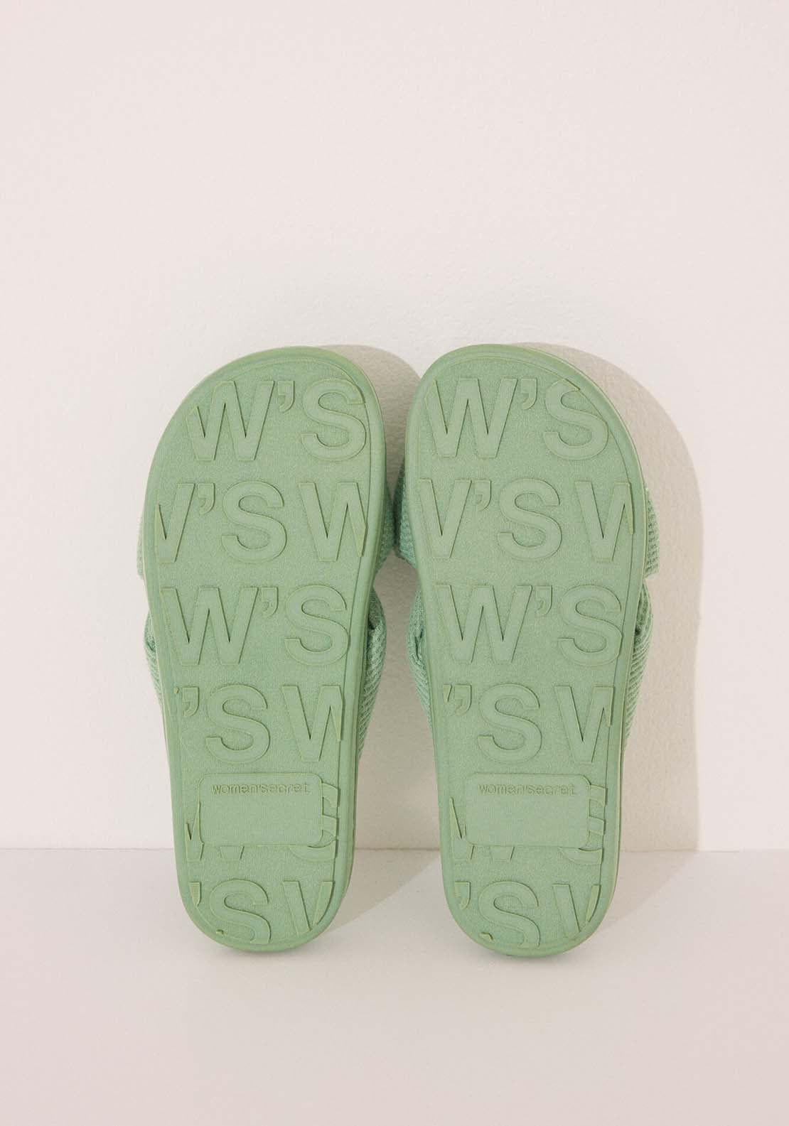Open Shower Slippers - Green