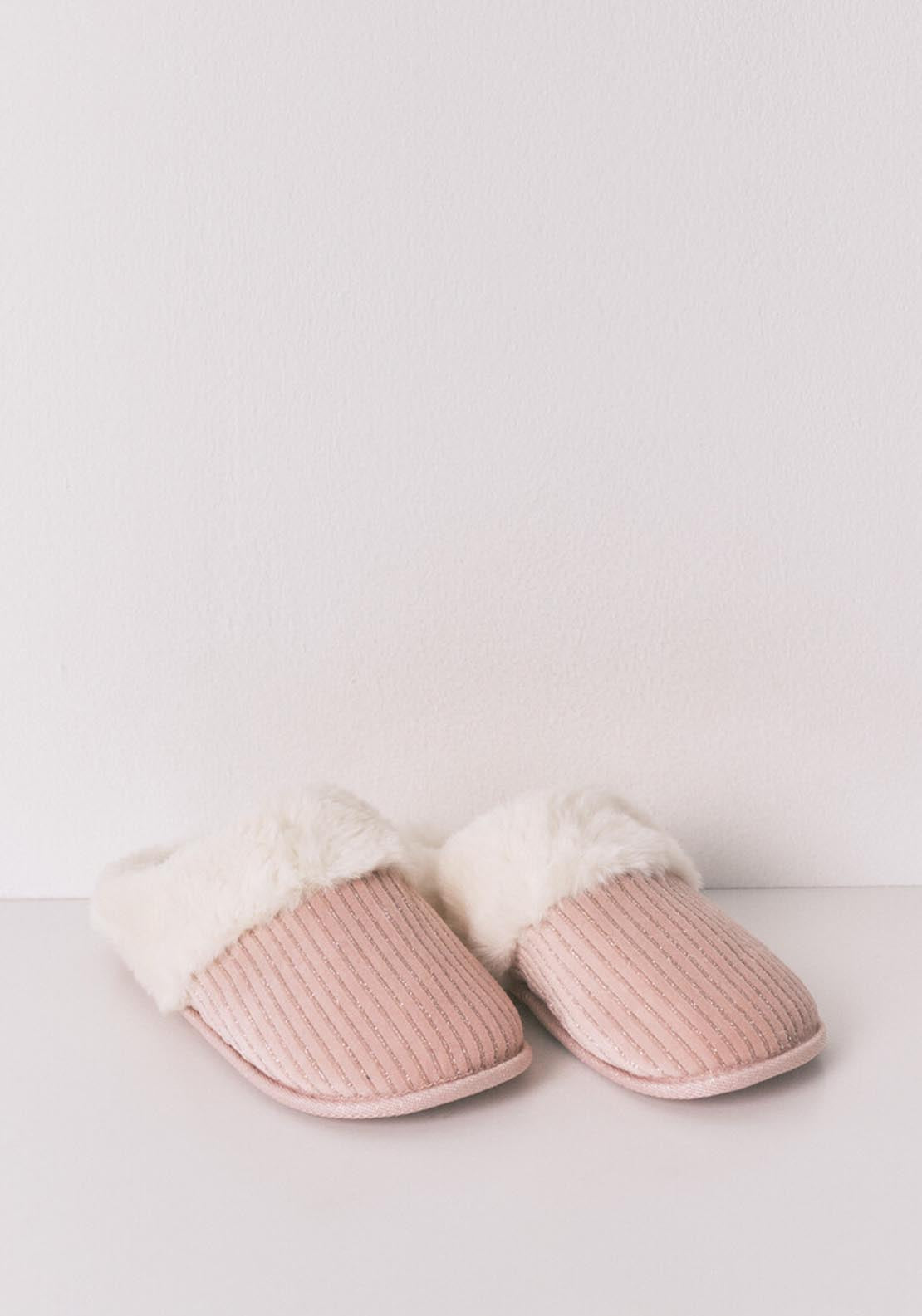 Pink Lurex Fur Ribbed Slippers - Pink