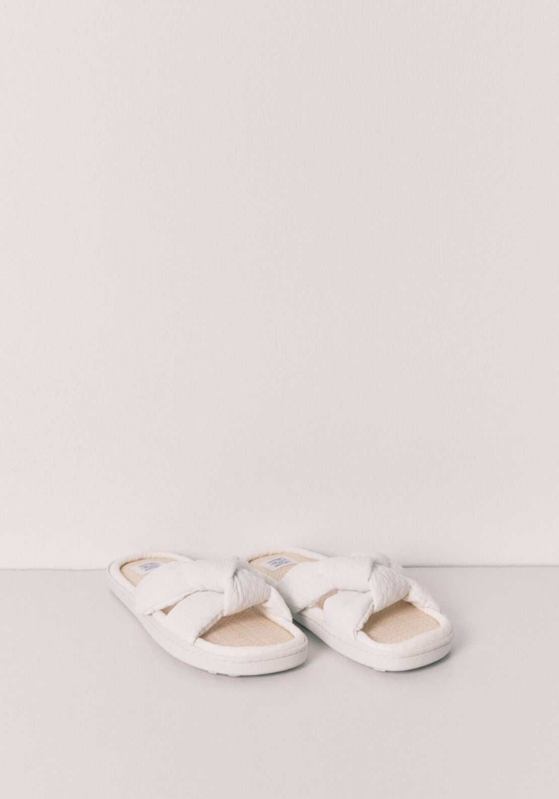Knot &amp; Raffia Sandals - White