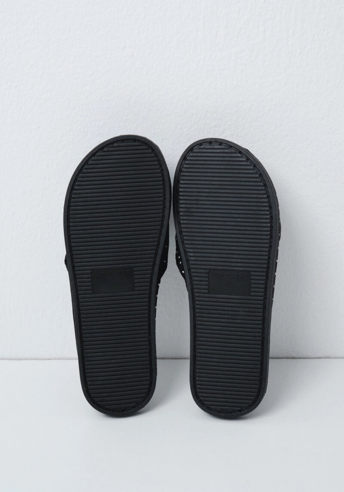Womensecret Open Shower Knot Slippers - Black 4 Shaws Department Stores