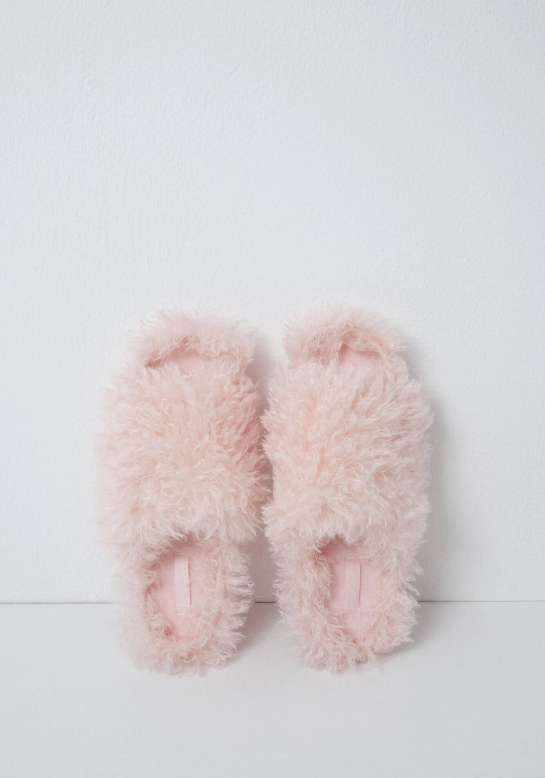 Plush Slippers - Pink