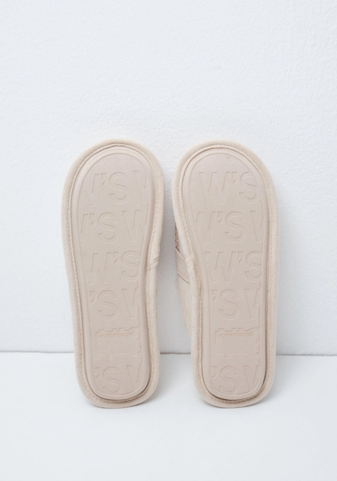 Open Lined Loafer Slippers - White