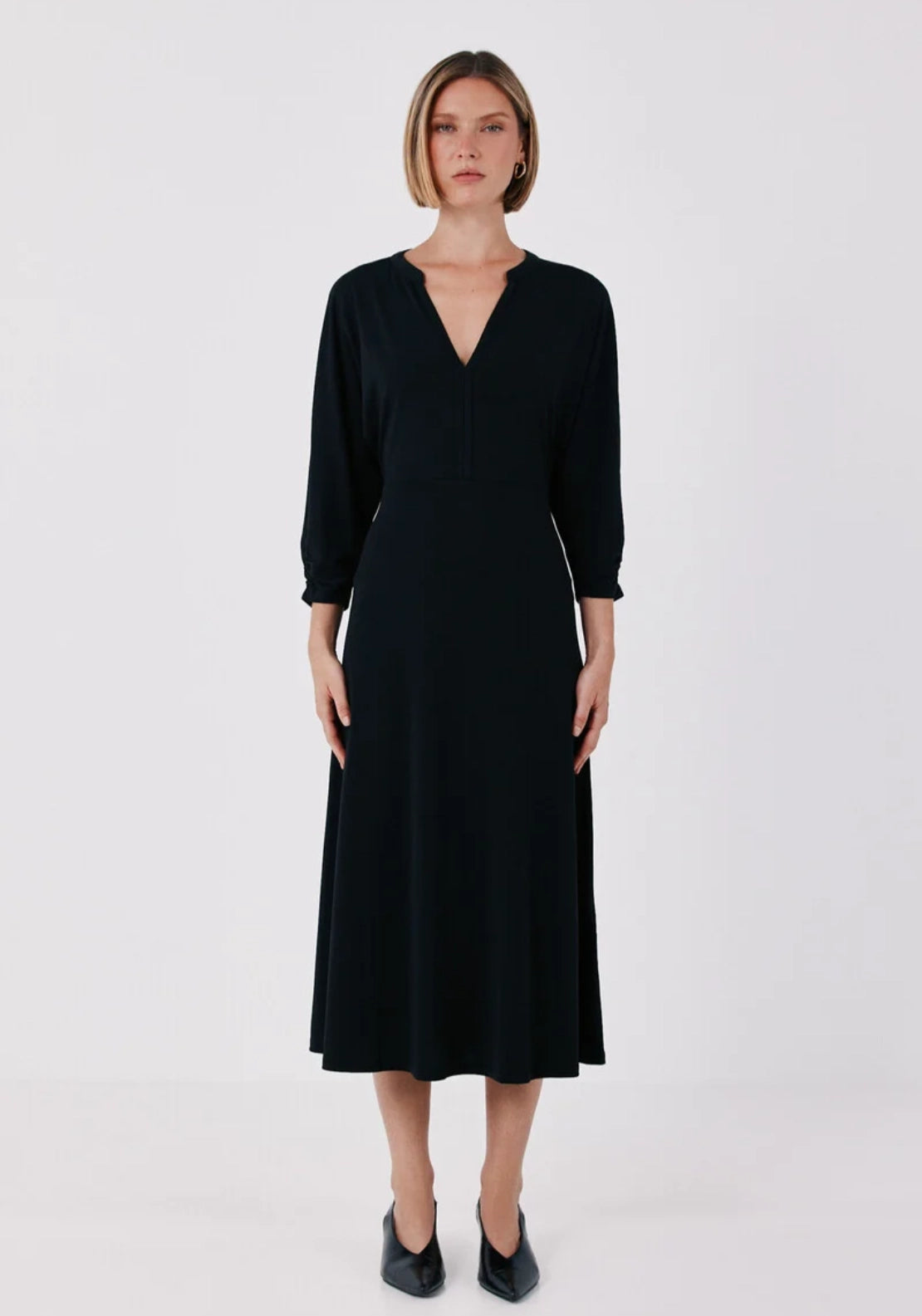 Fluid Stretch Dress - Black