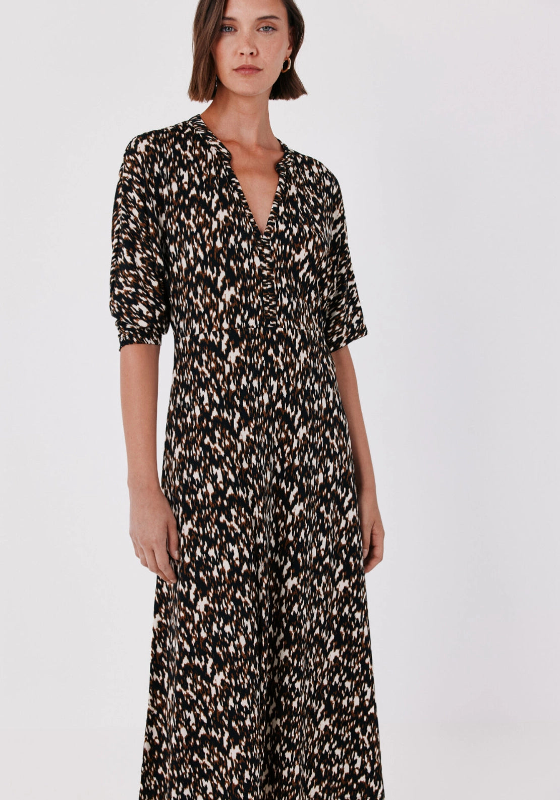Fluid Stretch Dress - Blue Print
