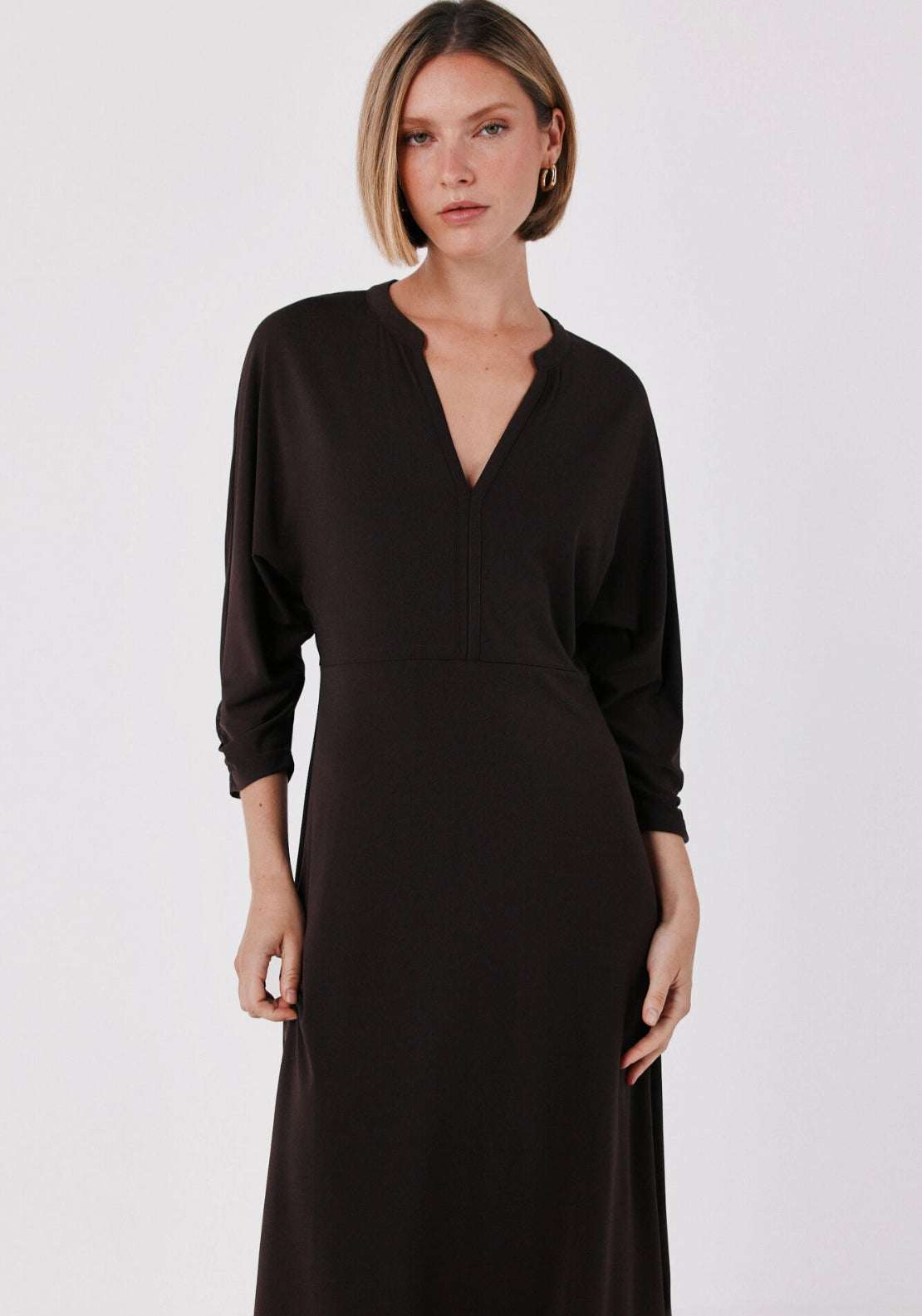 Fluid Stretch Dress - Dark Brown