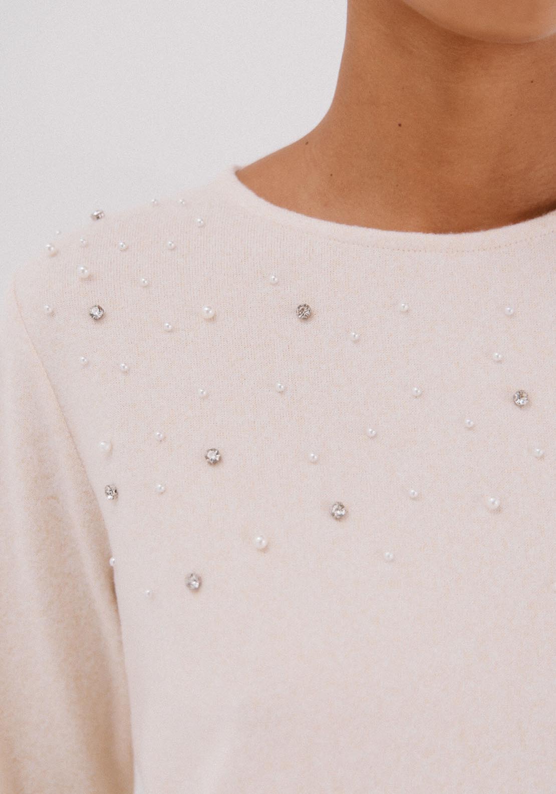 T-Shirt With Pearl &amp; Rhinestone Details - Cream