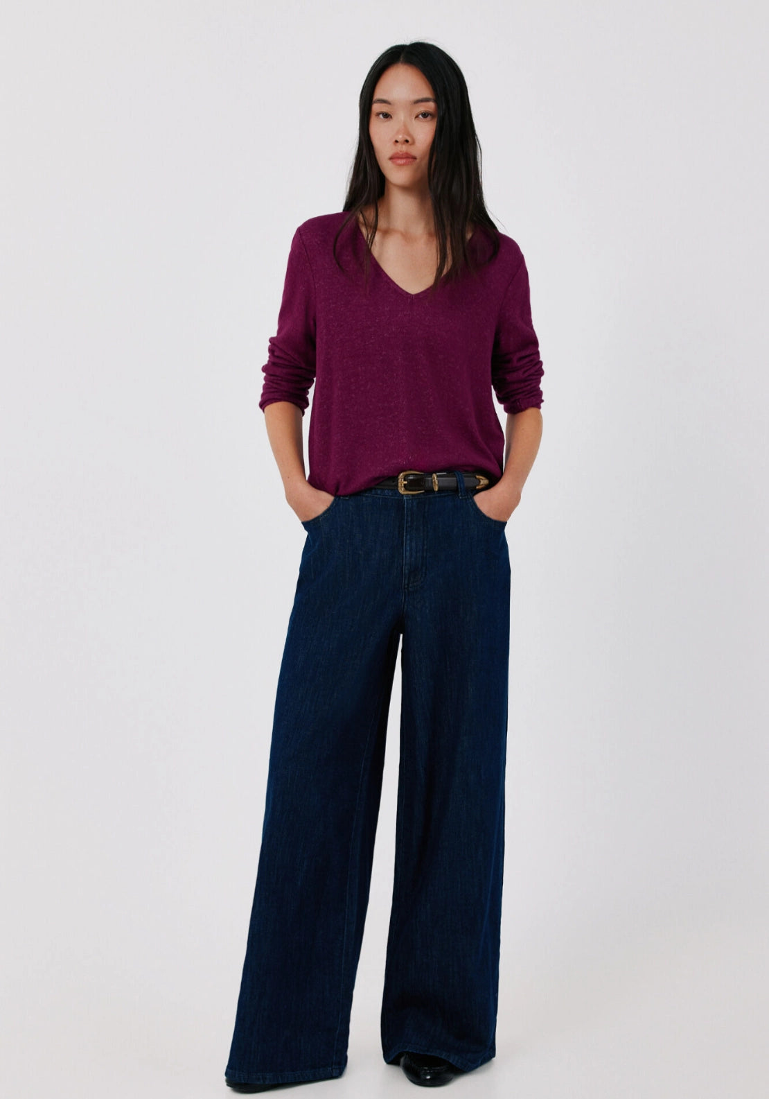 Warm V-Neck Sweater - Wine