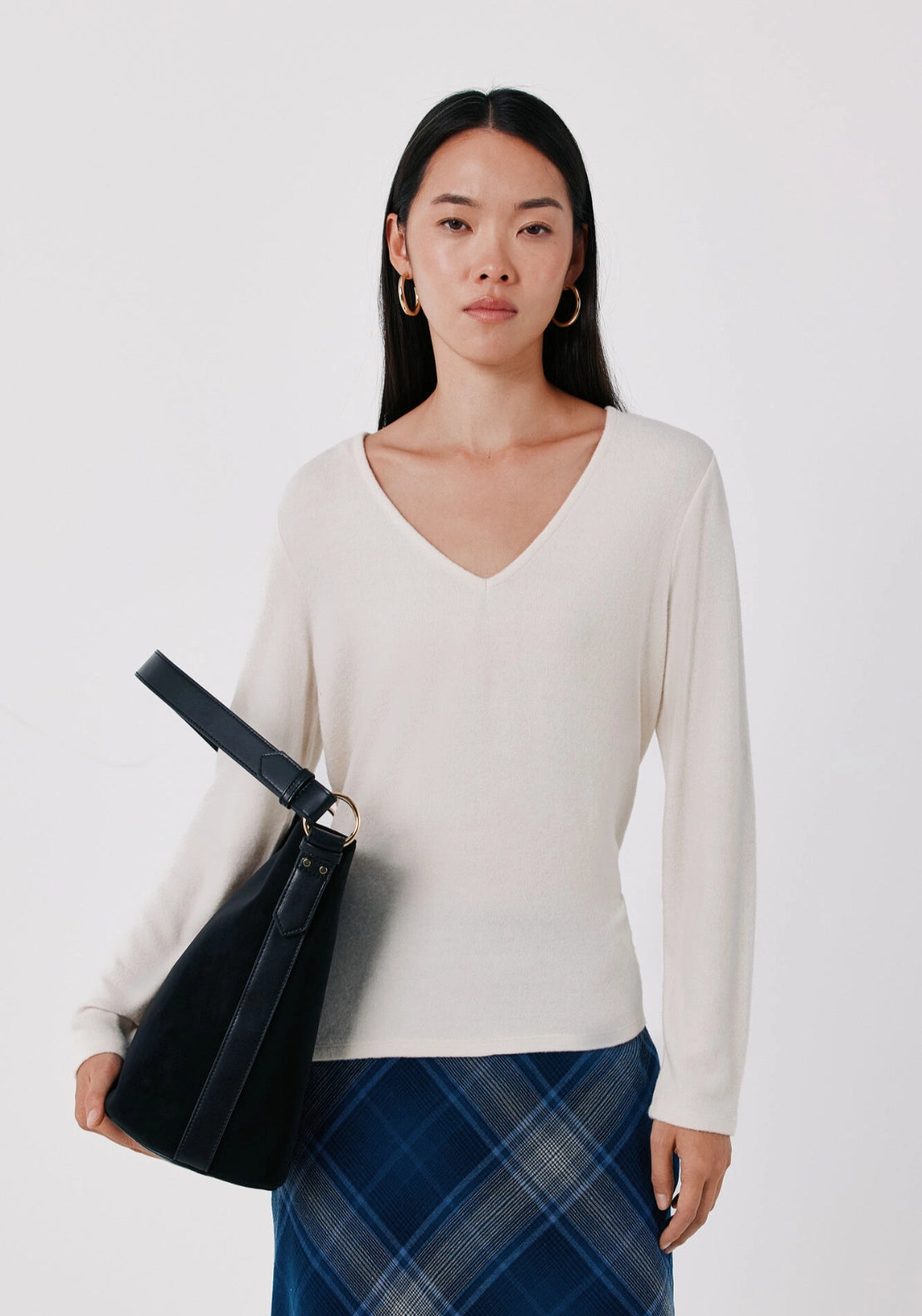 Warm V-Neck Sweater - Ivory