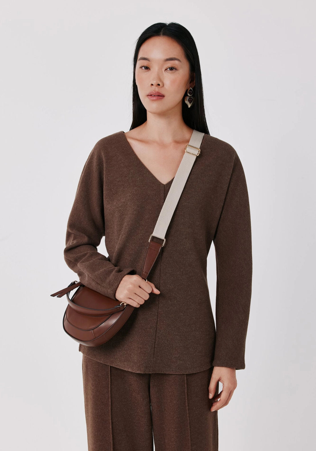 Fitted V Neck Long Sleeve Top - Dark Brown