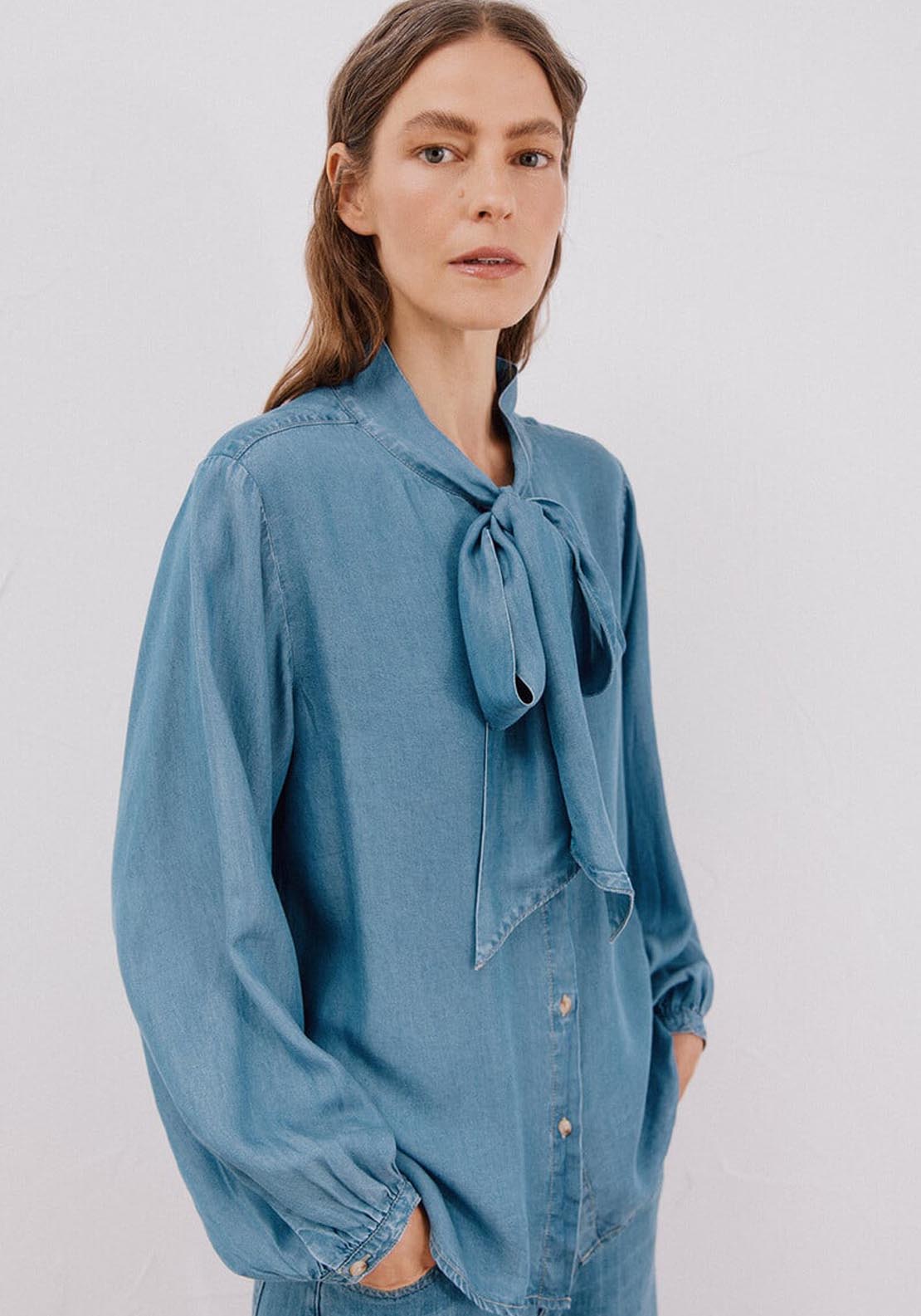 Denim Shirt With Bow Or Tie - Blue