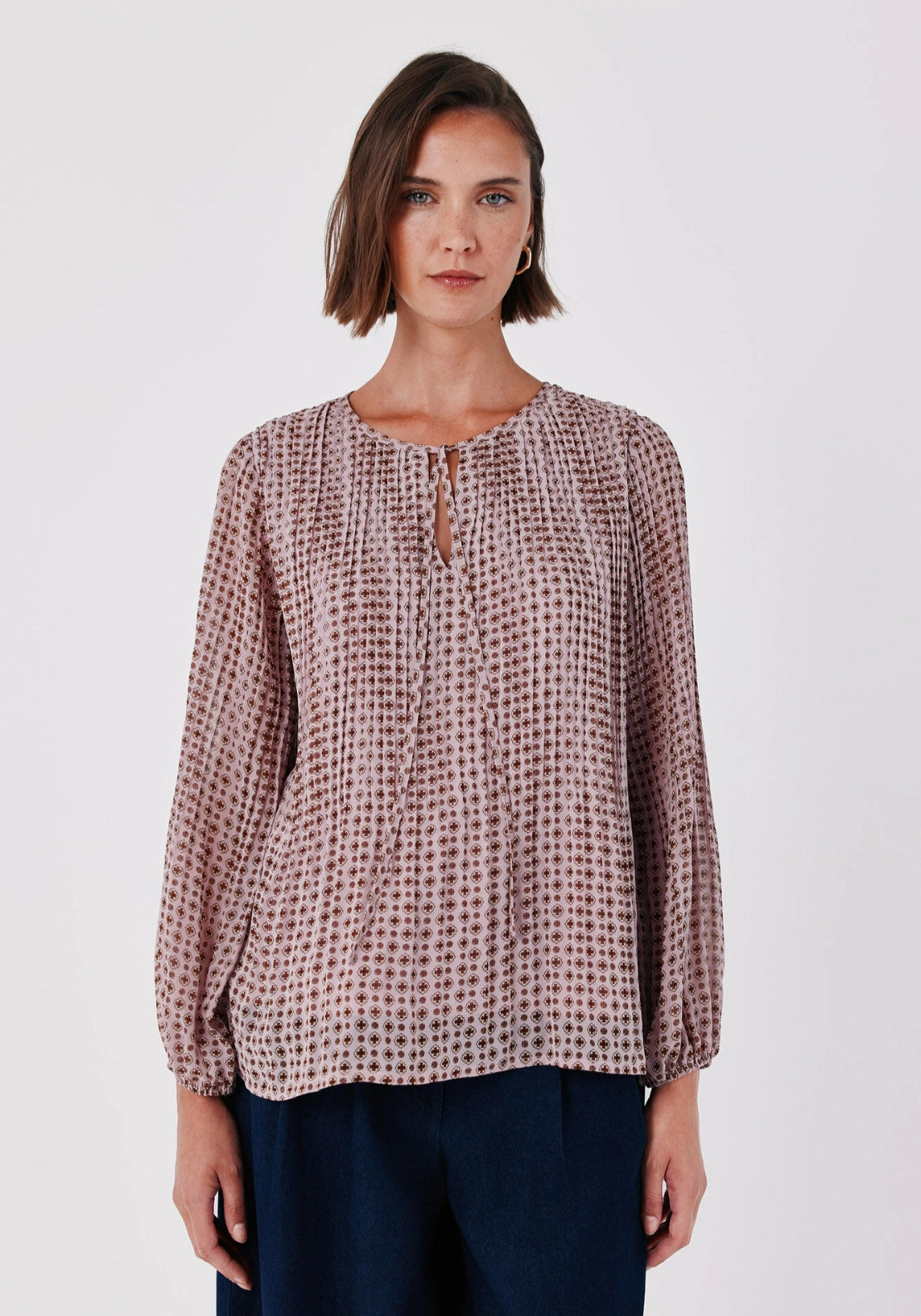 Print Pattern Loose Shirt With Tie Neck - Purple/lilac