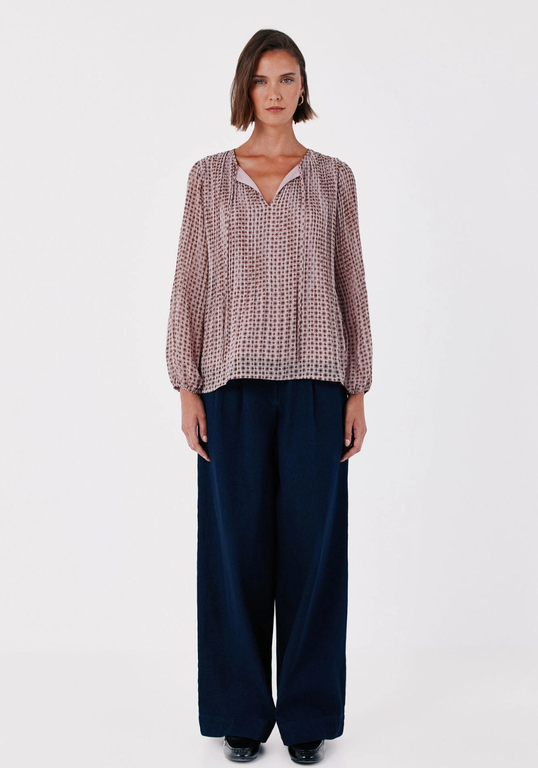 Print Pattern Loose Shirt With Tie Neck - Purple/lilac