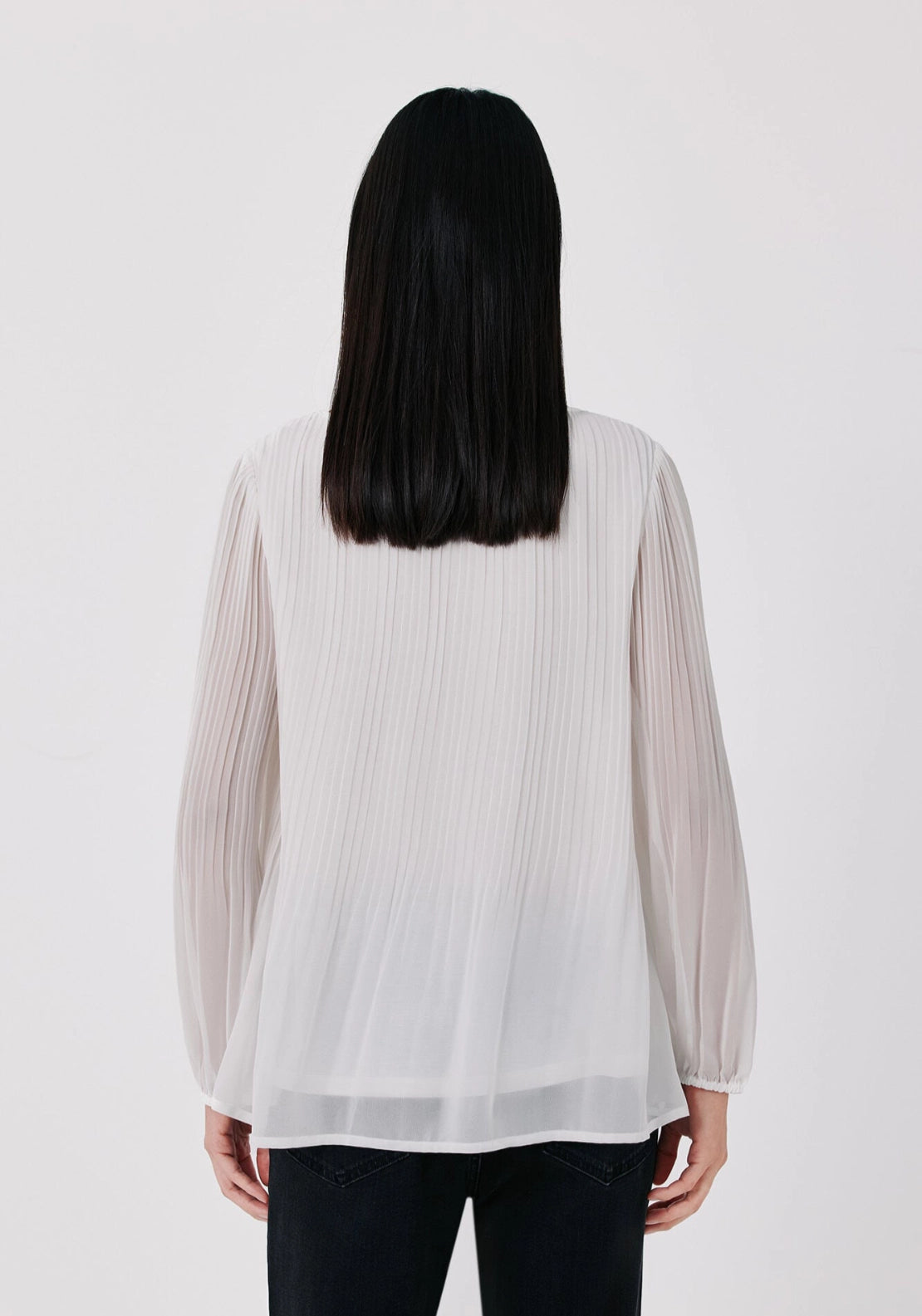 Pleated Long Sleeve Blouse - White