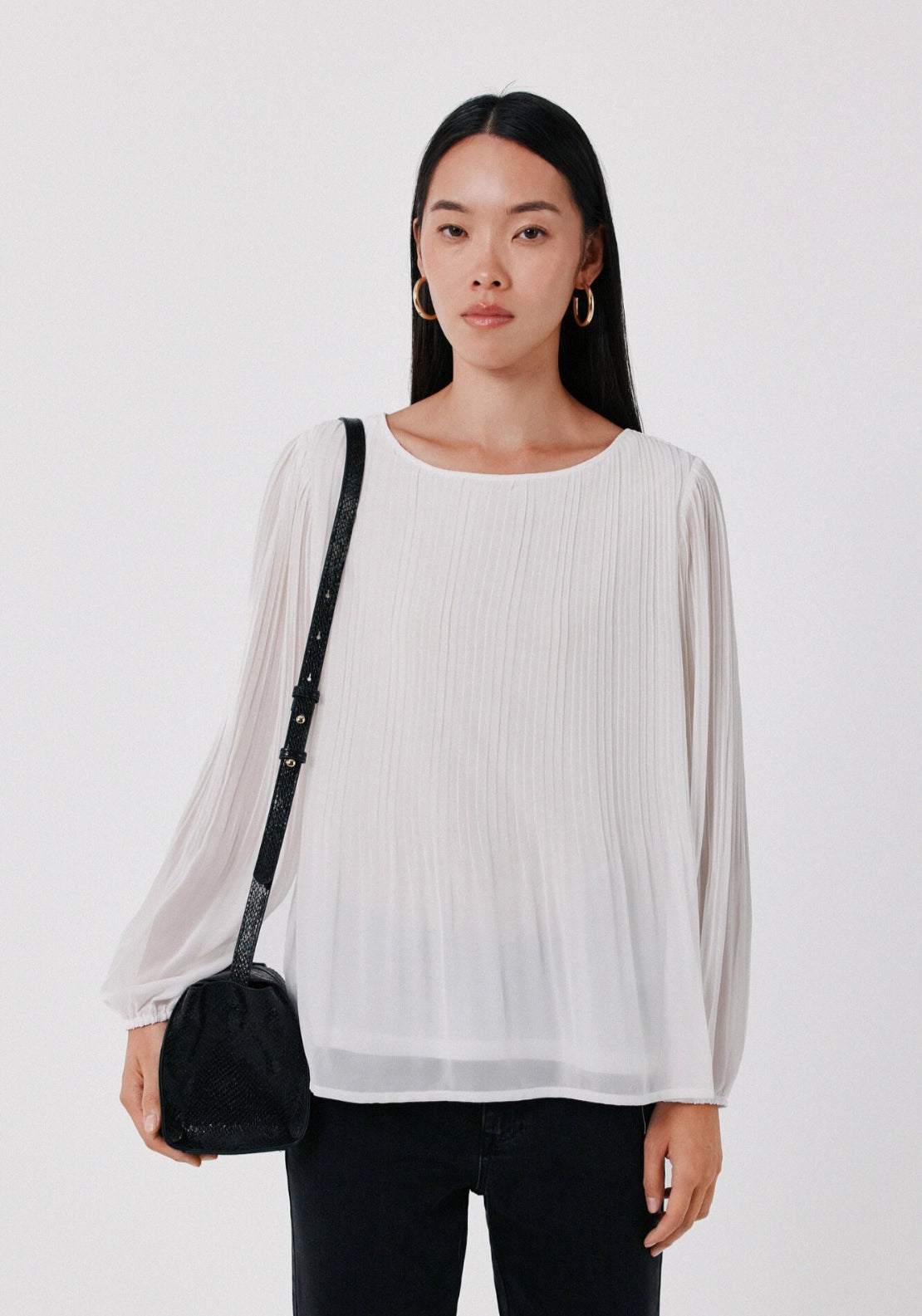 Pleated Long Sleeve Blouse - White