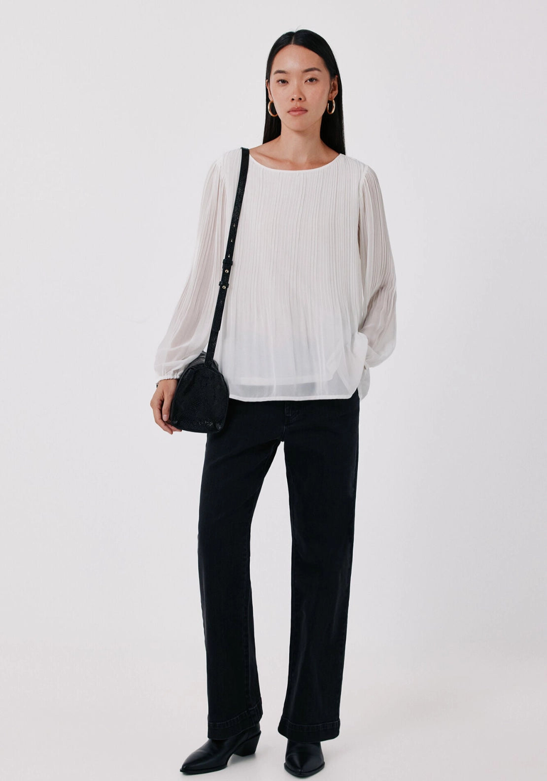 Pleated Long Sleeve Blouse - White
