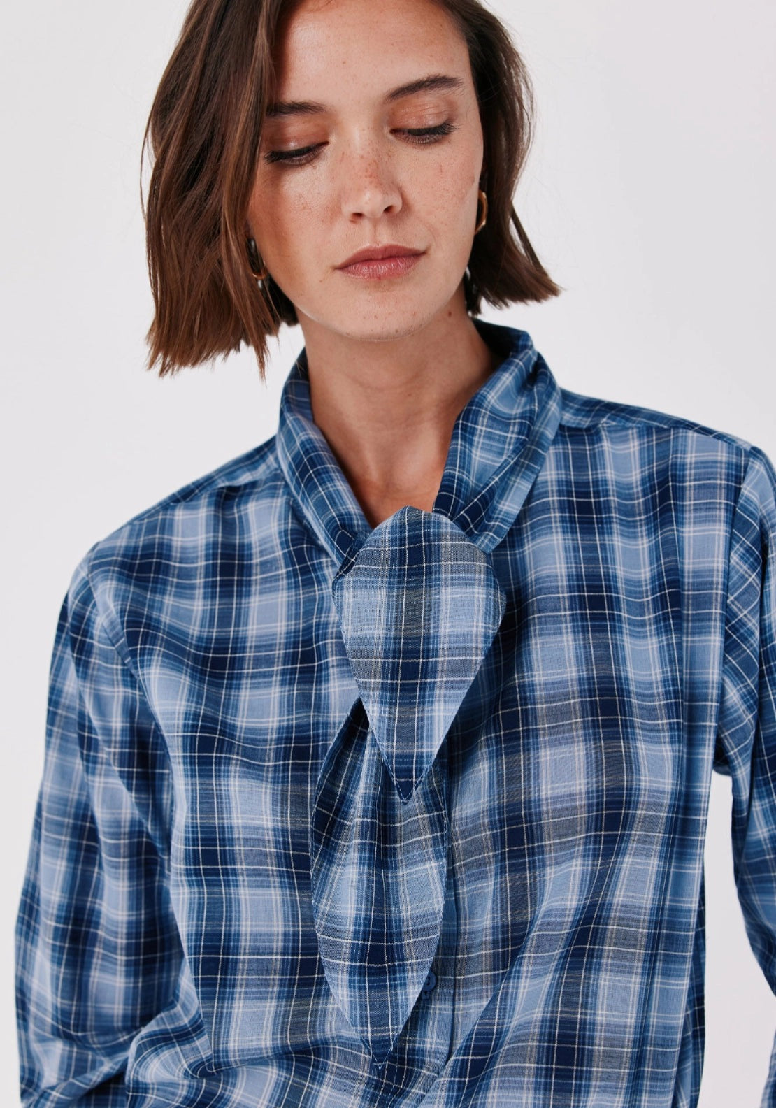 Plaid Tie Collar Blouse - Blue Print