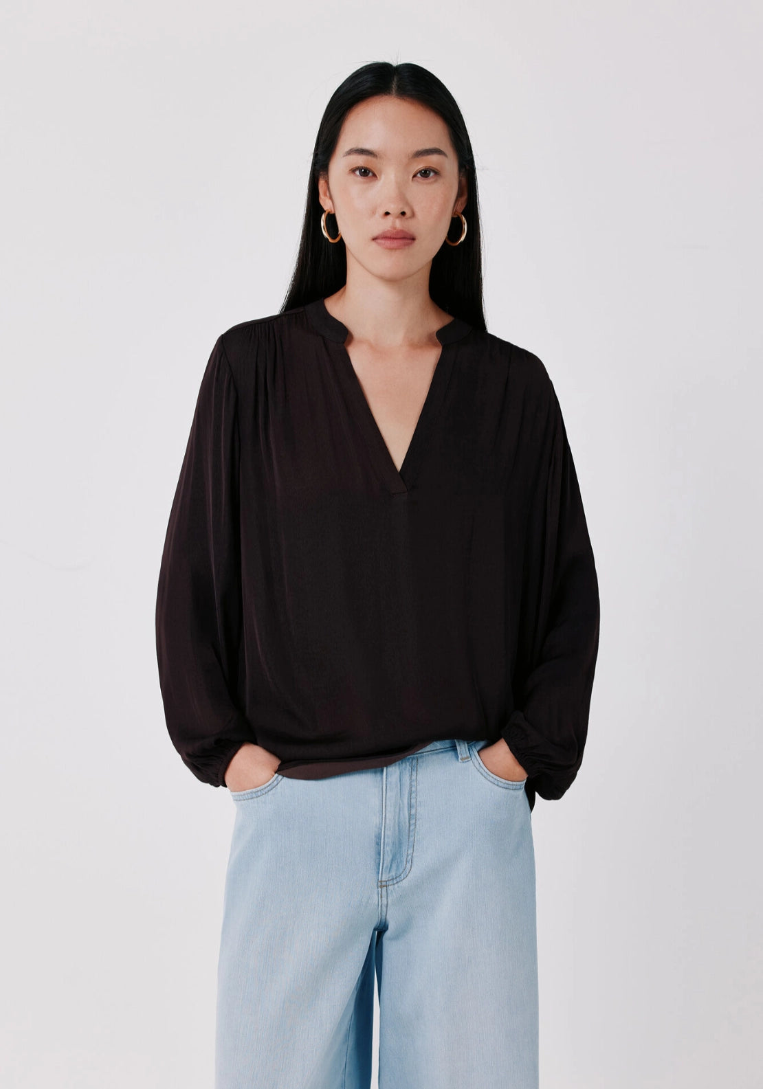 Satin-Finish Fluid Blouse - Dark Brown