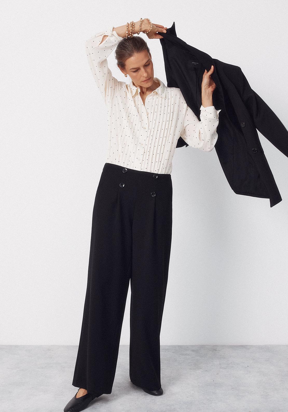 Tailored Trousers With Buttons - Black